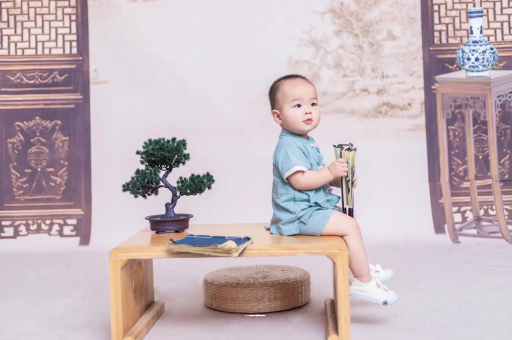 迁西宝宝几个月会认人